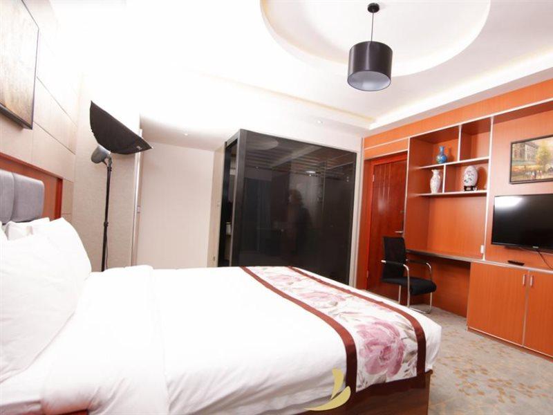 โรงแรมเมย์เฮาส์ 680 ไนโรบี ภายนอก รูปภาพ