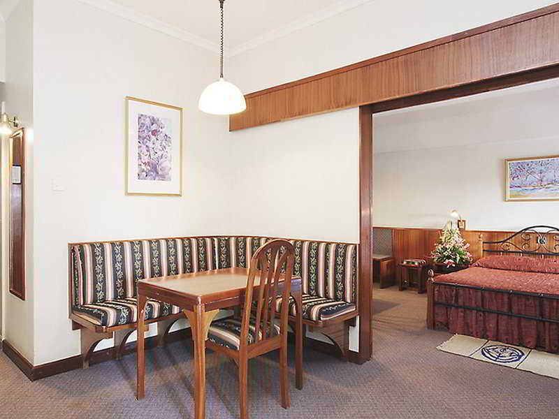 โรงแรมเมย์เฮาส์ 680 ไนโรบี ภายนอก รูปภาพ