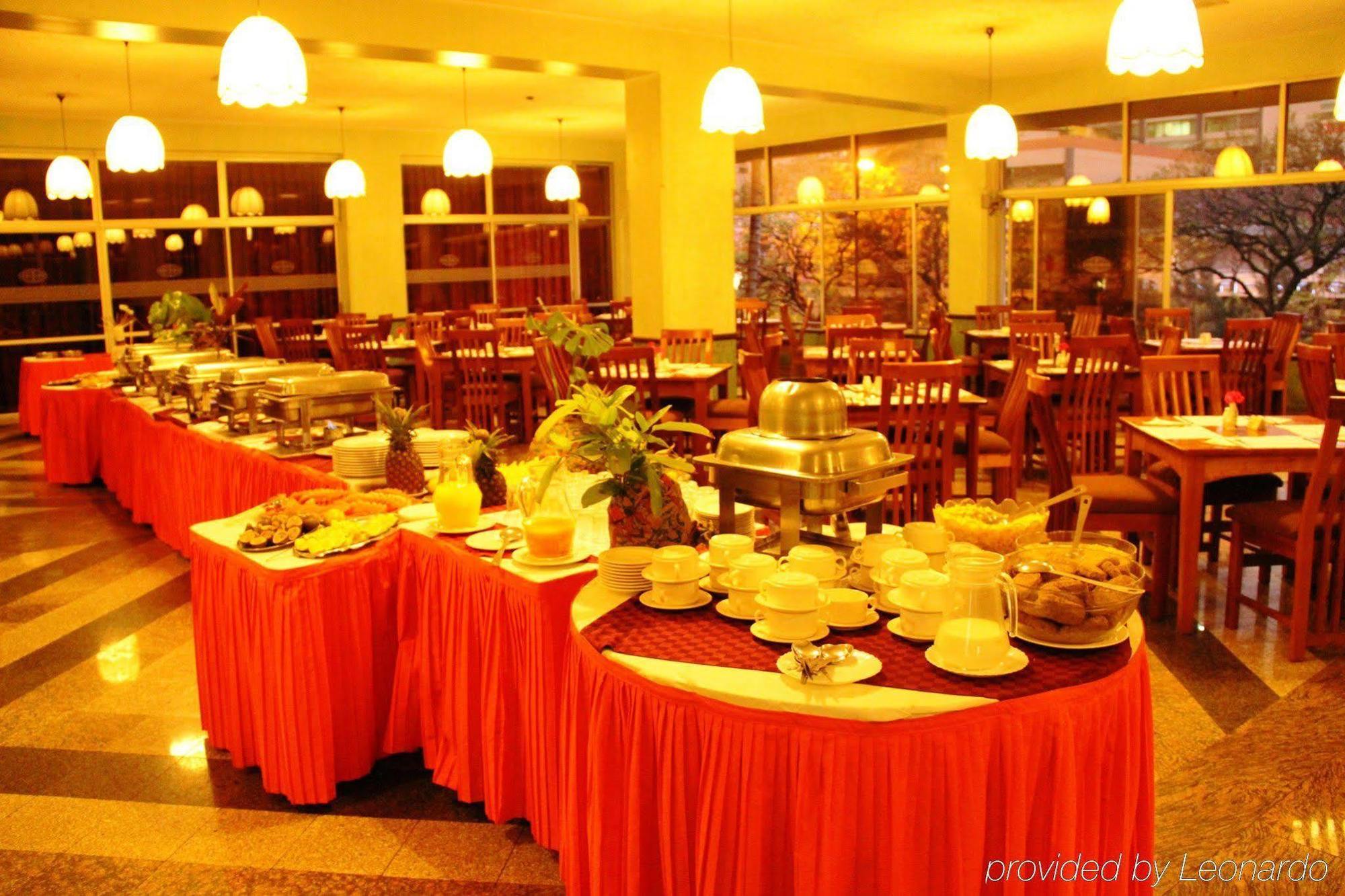 โรงแรมเมย์เฮาส์ 680 ไนโรบี ภายนอก รูปภาพ